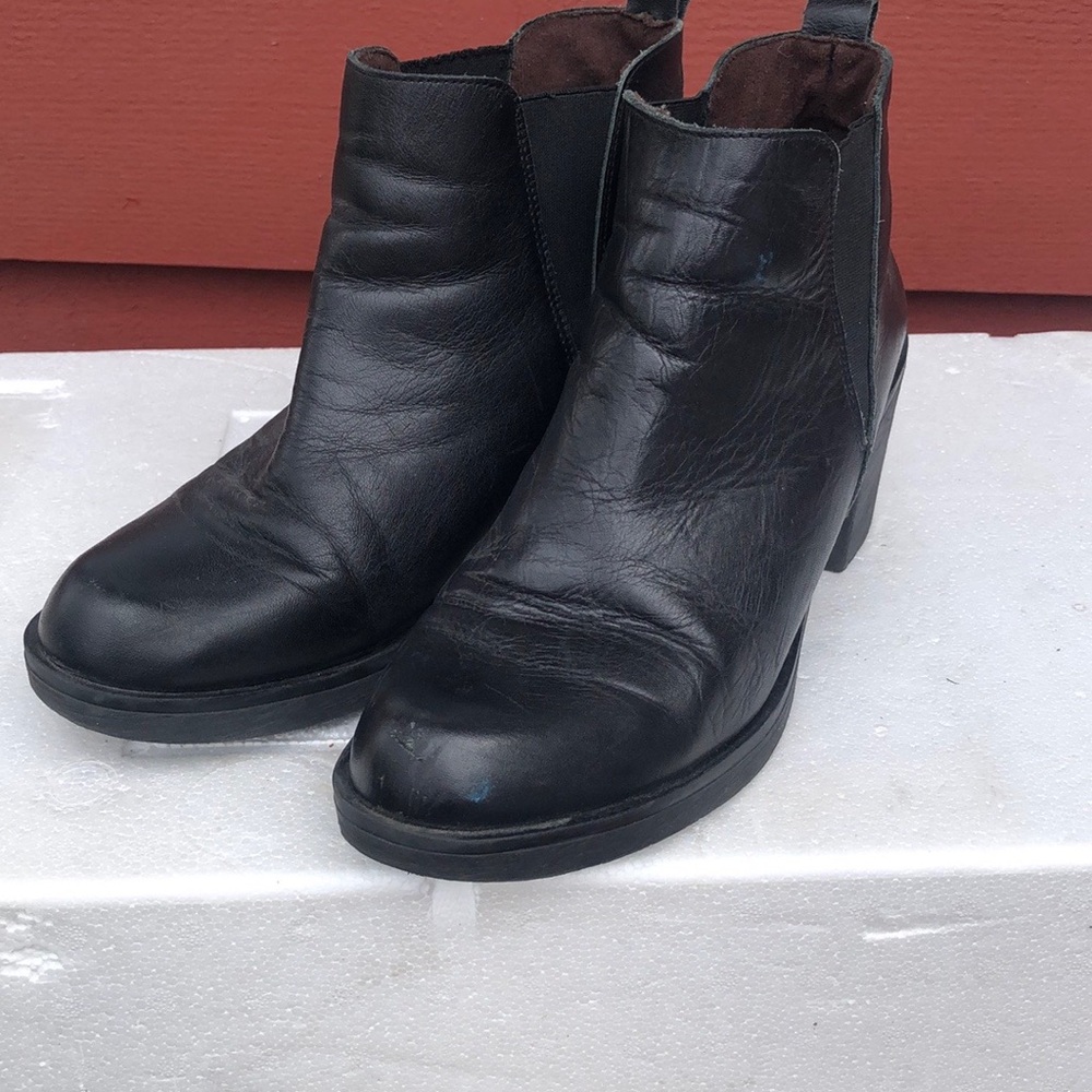 TLB  Mallorca Women’s Black Leather Ankle Boots Size 41/10.5US - Picture 12 of 16